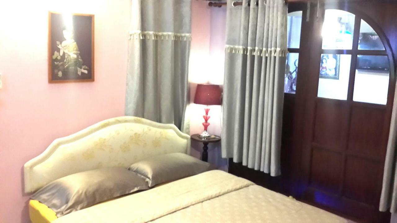 Cafe De Baan Raow Hotel Bangkok Kültér fotó